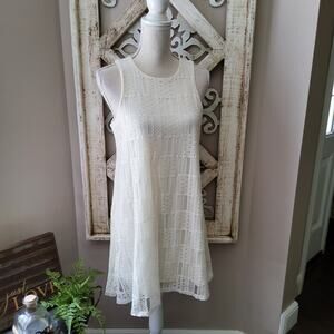 Almost Famous Women's Junior Cotton Sleeveless Lace Shift Swing Dress in Ivory